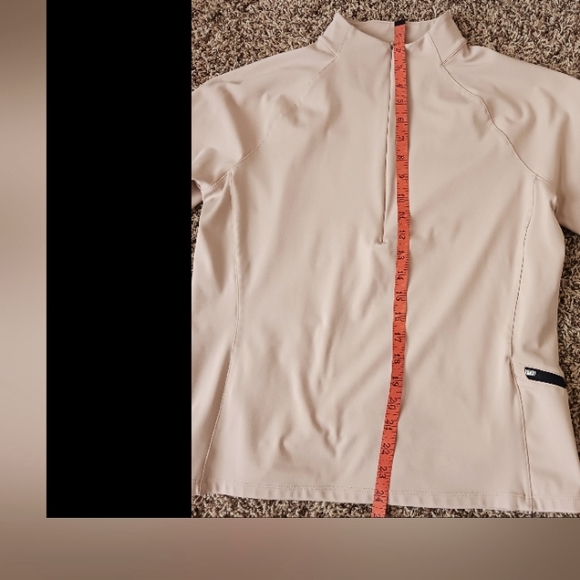 Reebok Half Zip Top L Blush/ Black EUC - Picture 8 of 12